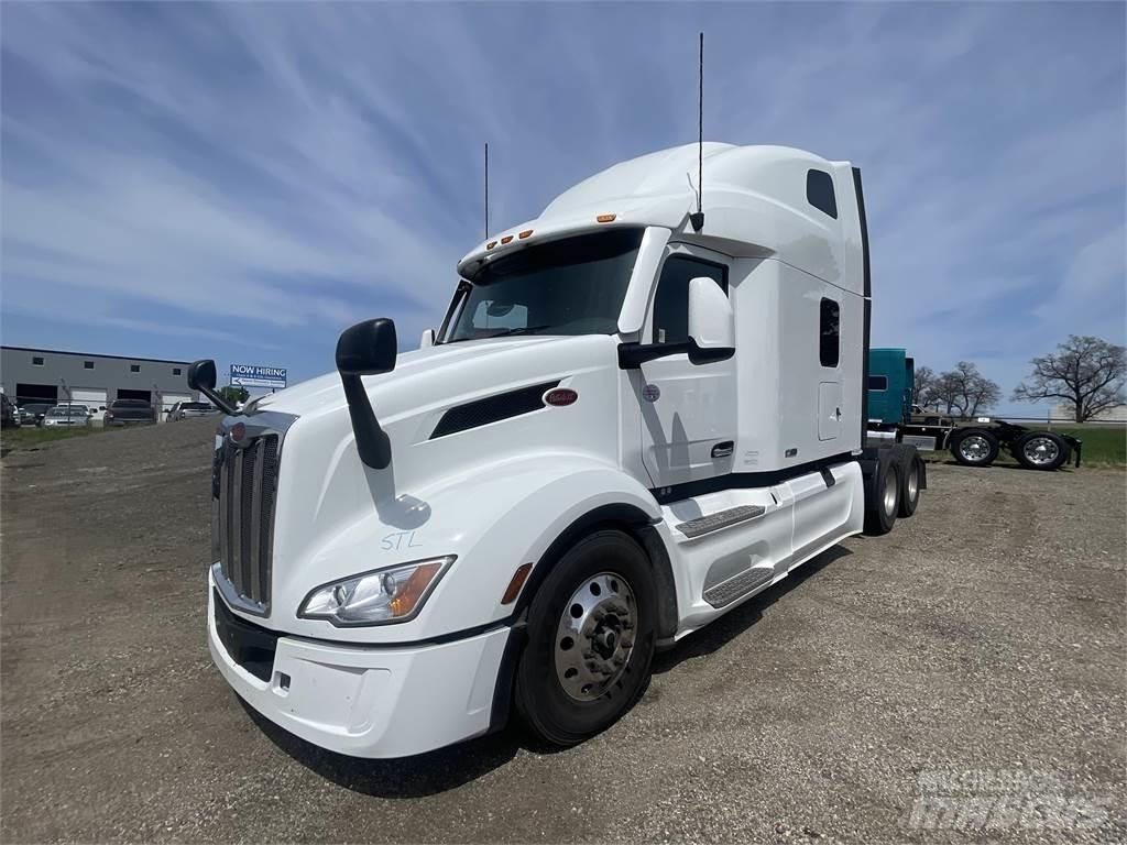 Peterbilt 579 Prime Movers