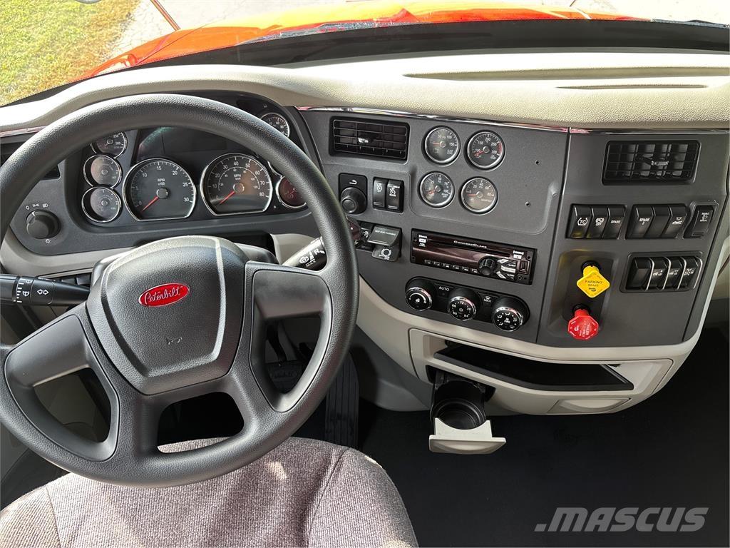 Peterbilt 579 Prime Movers