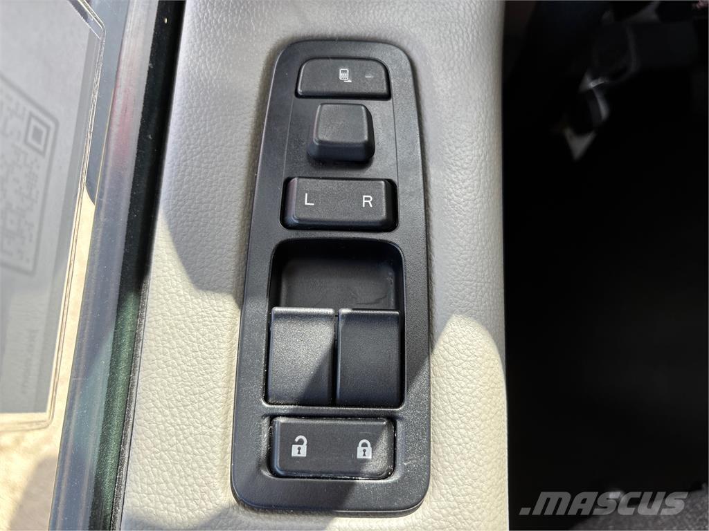 Peterbilt 579 Prime Movers