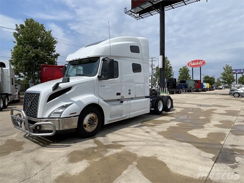 Volvo VN760 Prime Movers