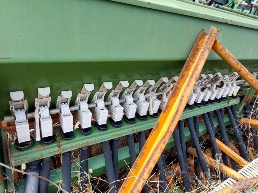 Amazone 402 Other groundscare machines