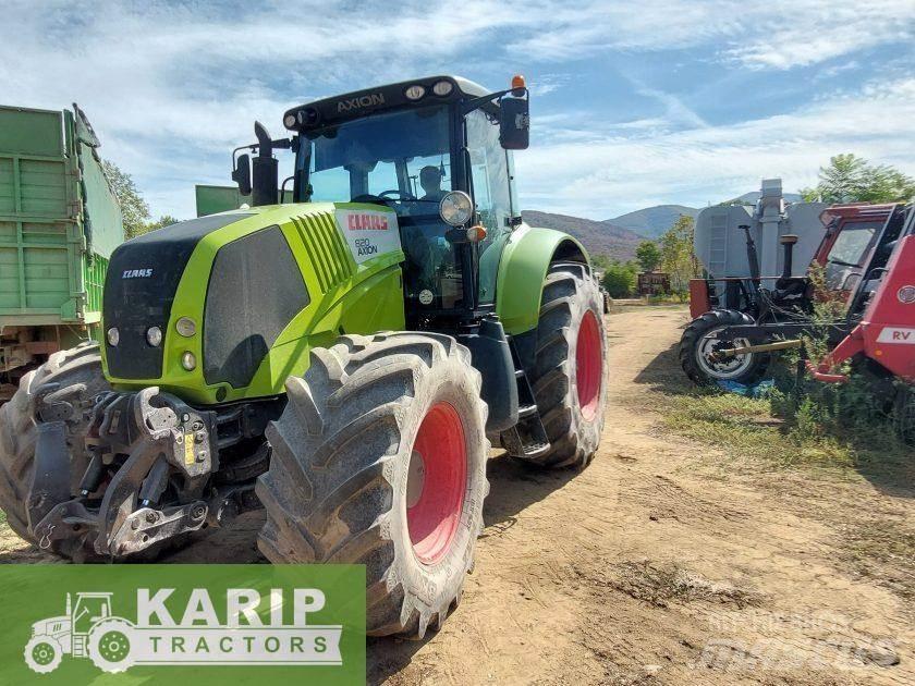 CLAAS 820 Tractors