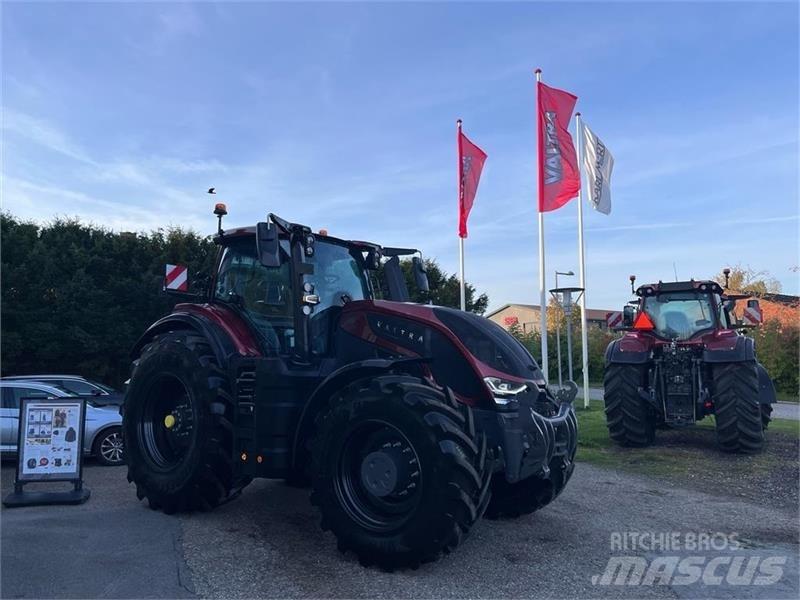 Valtra S416 Tractors