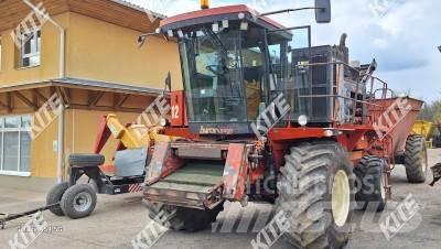 Byron 8400 Self-propelled sprayers
