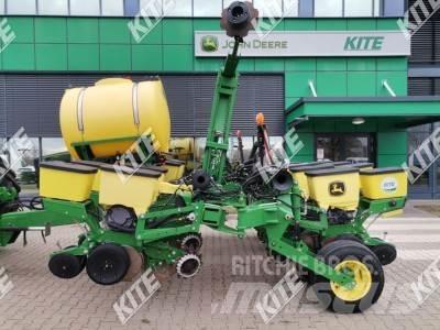 John Deere 1765NT Combination drills