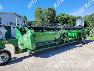 John Deere 630R Combine harvester heads