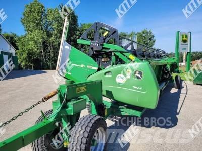 John Deere 630R Combine harvester heads