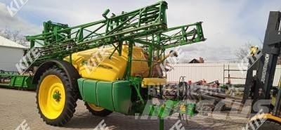 John Deere 732i/21 Trailed sprayers