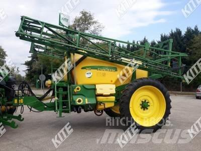 John Deere 740/21M Trailed sprayers