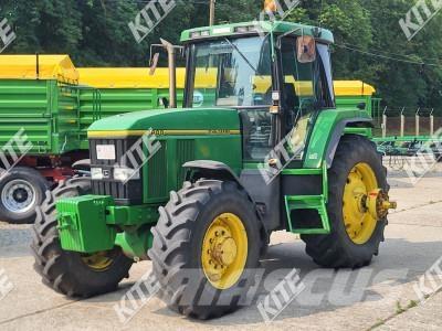 John Deere 7800 Tractors