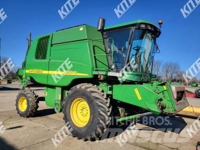 John Deere 9560 WTS 2WD Combine harvesters