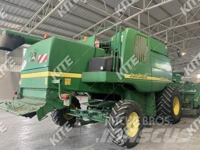 John Deere 9640i WTS Combine harvesters