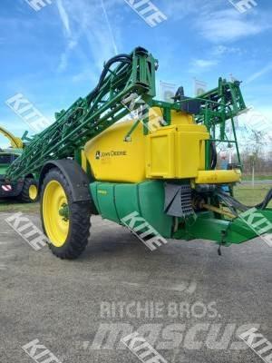 John Deere M740I/30 Trailed sprayers