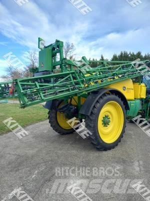 John Deere M740I/30 Trailed sprayers