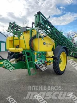 John Deere M740I/30 Trailed sprayers