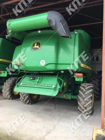 John Deere S690I Combine harvesters