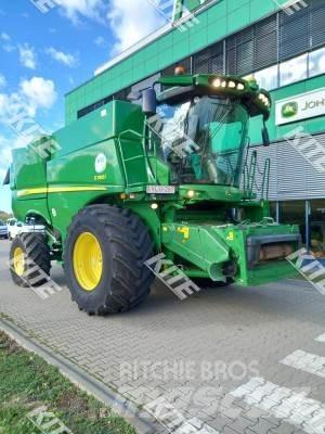 John Deere S780i Combine harvesters