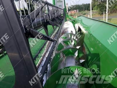 John Deere T660 Combine harvesters