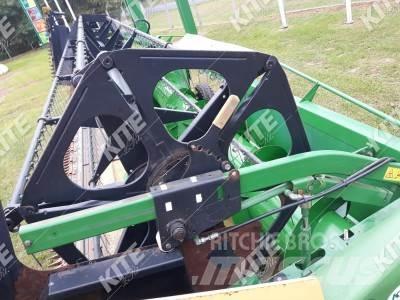 John Deere T670 Combine harvesters