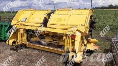 New Holland MF 875W Combine harvester heads