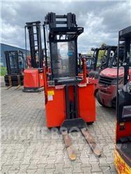 Linde V 11 015 Medium lift order picker