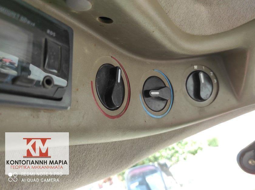 CASE MXM120 Tractors