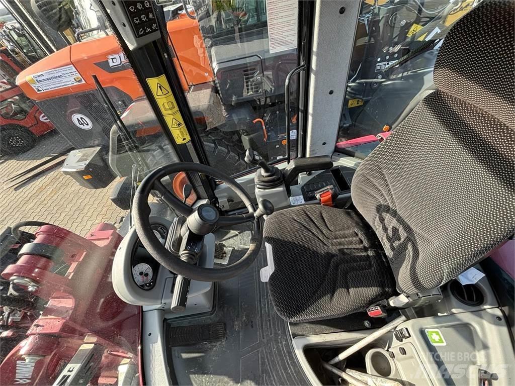 Yanmar V100 Wheel loaders