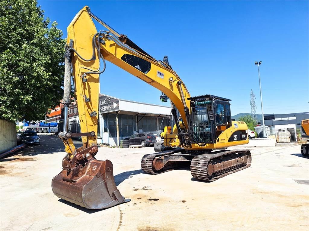 CAT 323D Crawler excavators