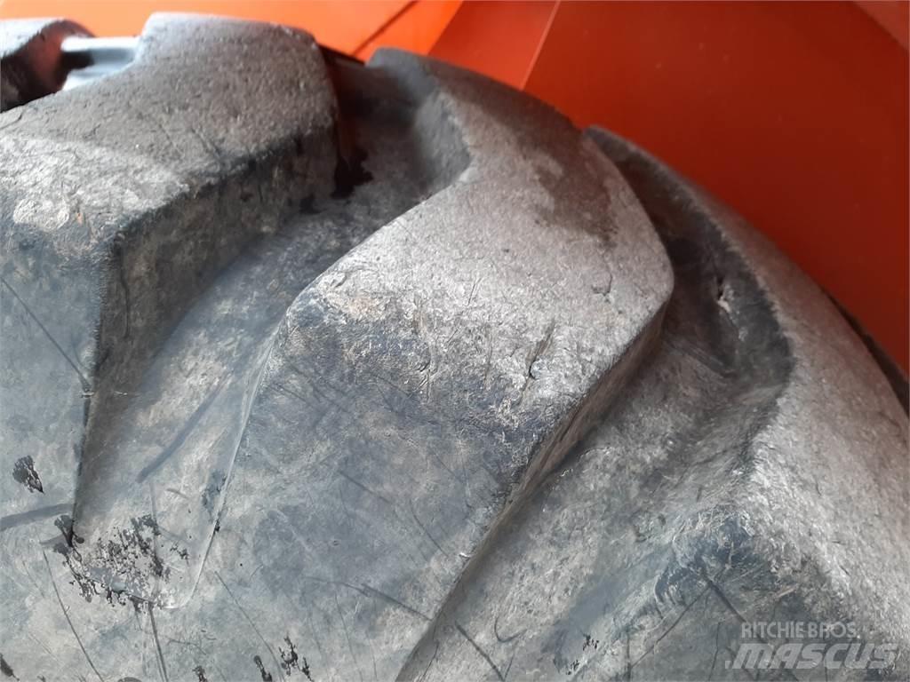 Hitachi ZW220 Wheel loaders