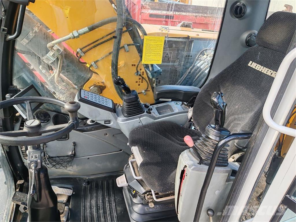 Liebherr A 914 Litronic Wheeled excavators