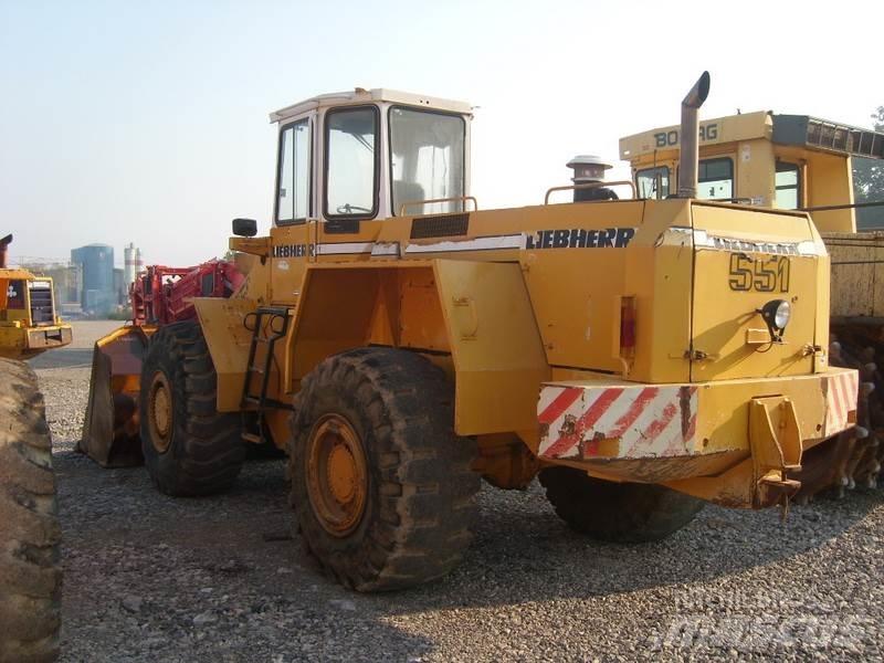 Liebherr L 551 Wheel loaders