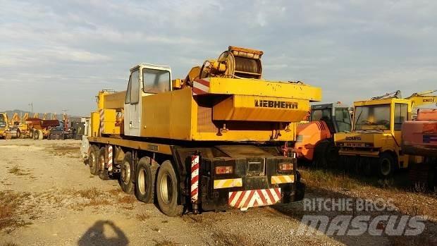 Liebherr LT1055 Rough terrain cranes
