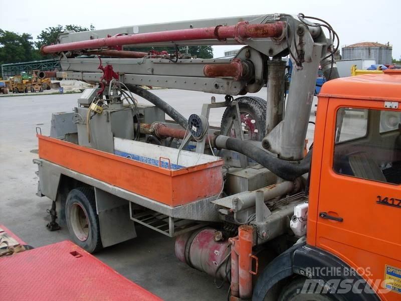 Mercedes-Benz 1113 Concrete pumps