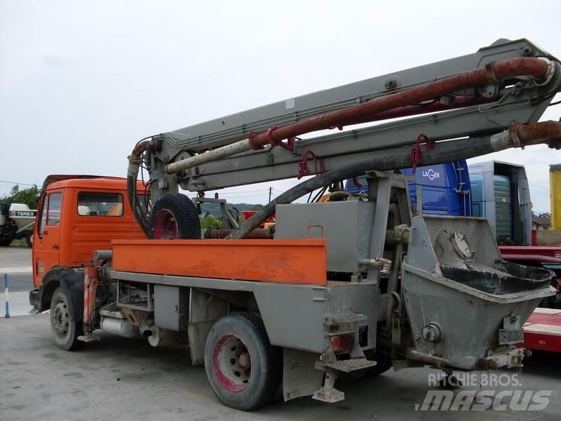 Mercedes-Benz 1113 Concrete pumps