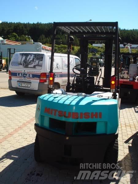 Mitsubishi FG25F17B Other
