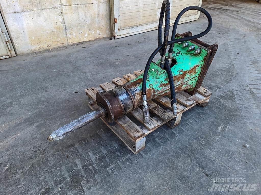 Montabert SC16 Hydraulic pile hammers