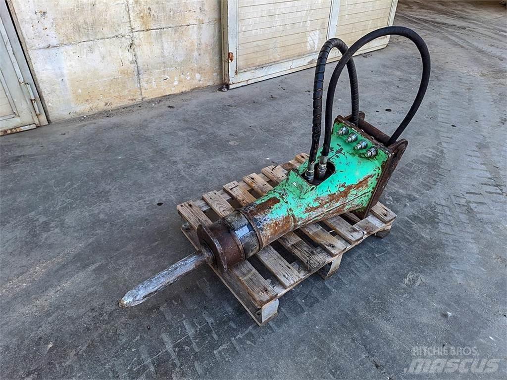 Montabert SC16 Hydraulic pile hammers