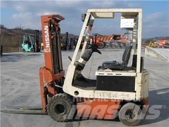 Nissan M01L15 Electric forklift trucks