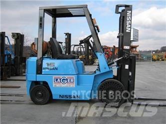 Nissan NJ01A15 LPG trucks