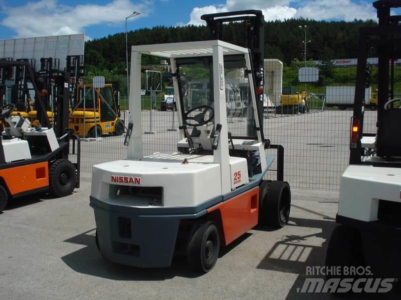 Nissan PH02M25 Other