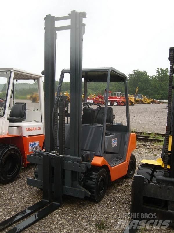 Still R70-30 Diesel trucks
