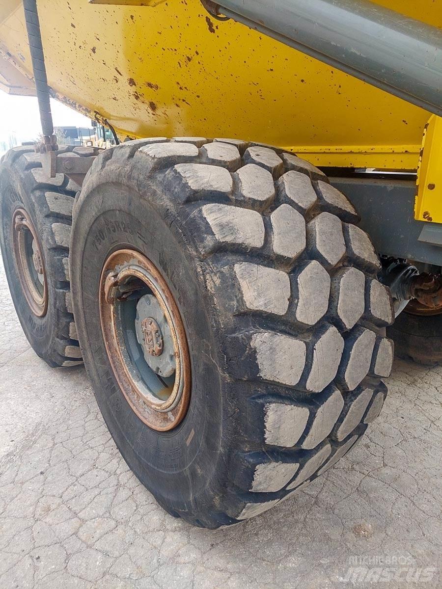 Terex TA300 Articulated Haulers