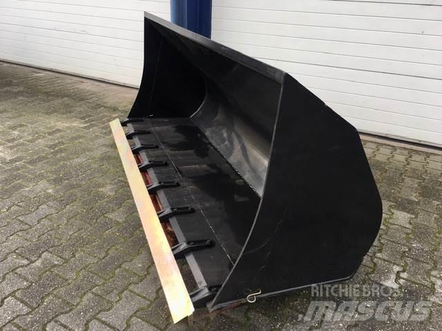 VTM Bak Farm machinery