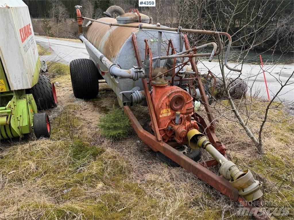 Bauer M540 Slurry tankers