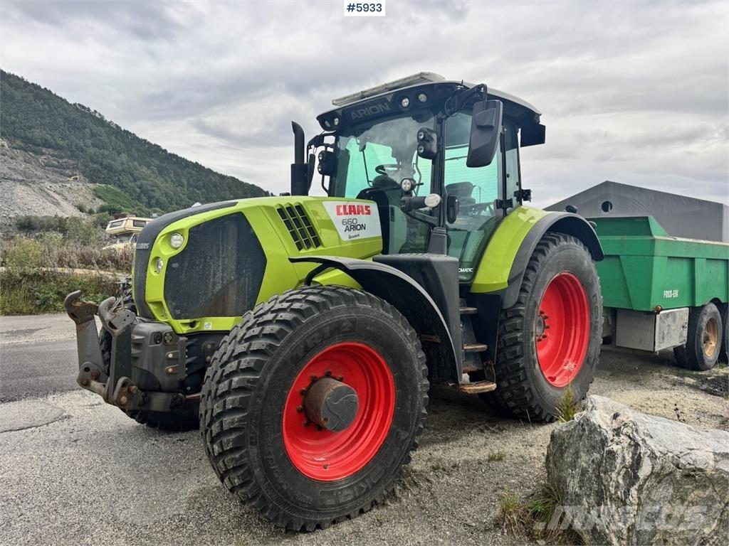 CLAAS Arion 660 Tractors