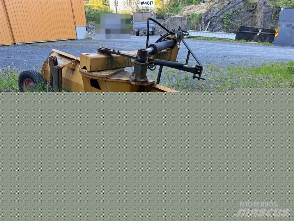 Dalen 275 Snow blades and plows