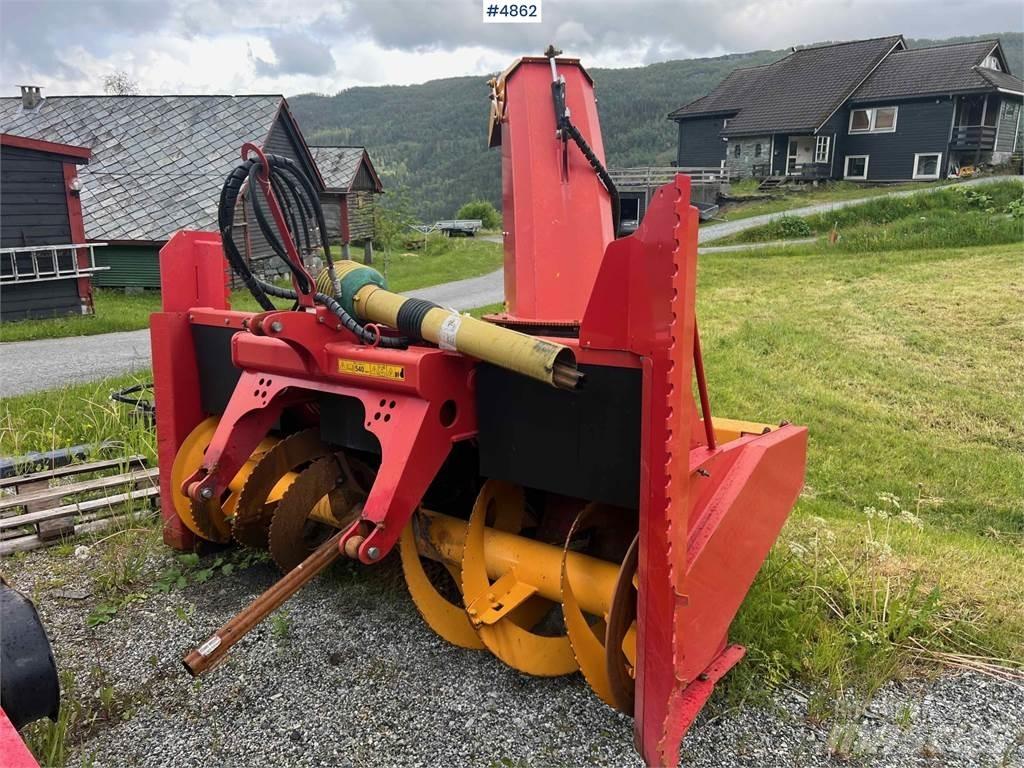 Duun snøfres Snow blades and plows