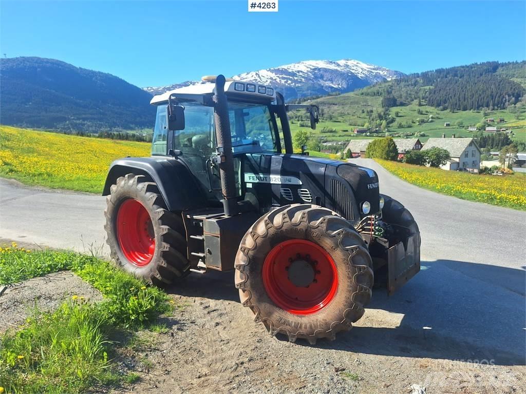 Fendt 820 Vario Tractors