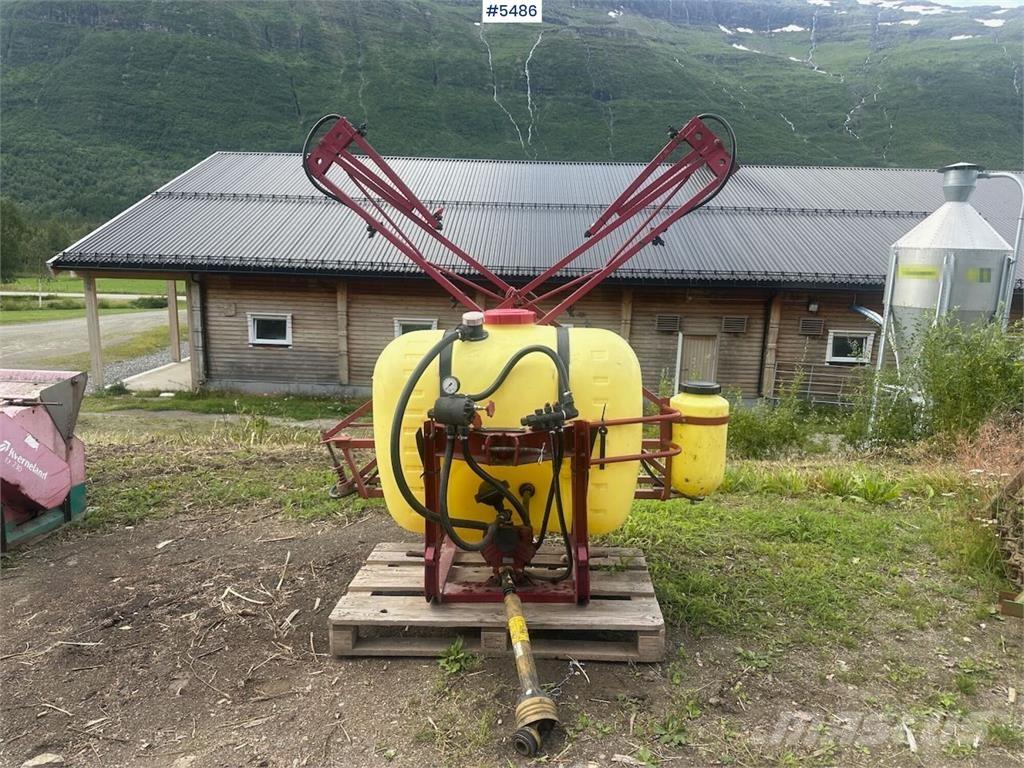 Hardi 400 Trailed sprayers