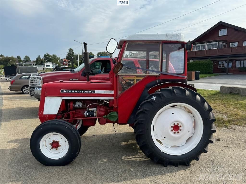 International 444 Tractors